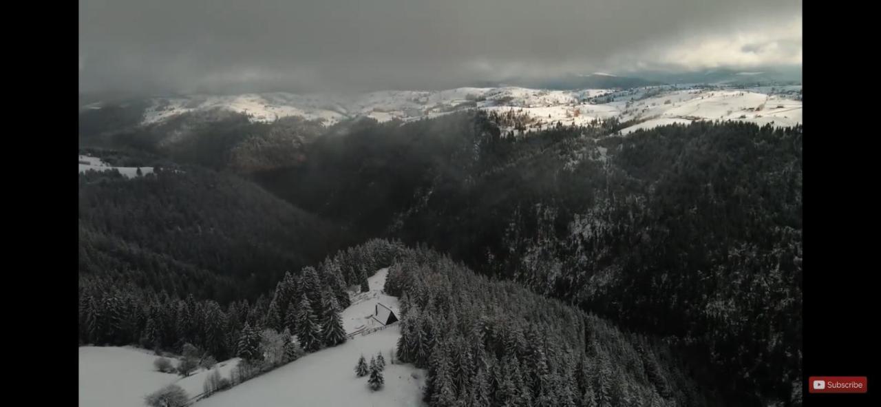 Hotel La Koltau A-Frame Mărişel Exteriér fotografie