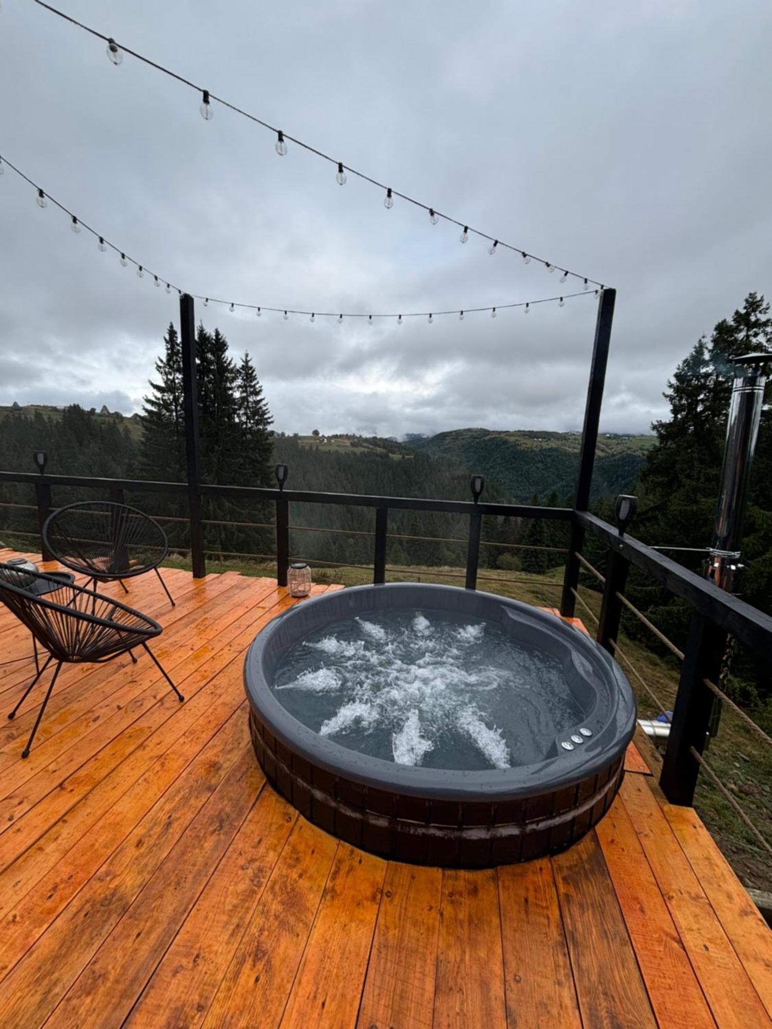 Hotel La Koltau A-Frame Mărişel Exteriér fotografie